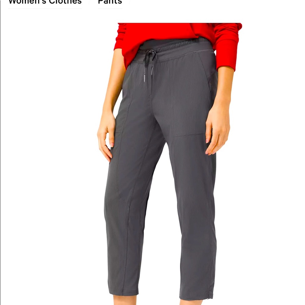 Gray lululemon dancer cropped pants